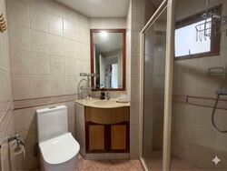 High Oak Condominium (D21), Condominium #551678681